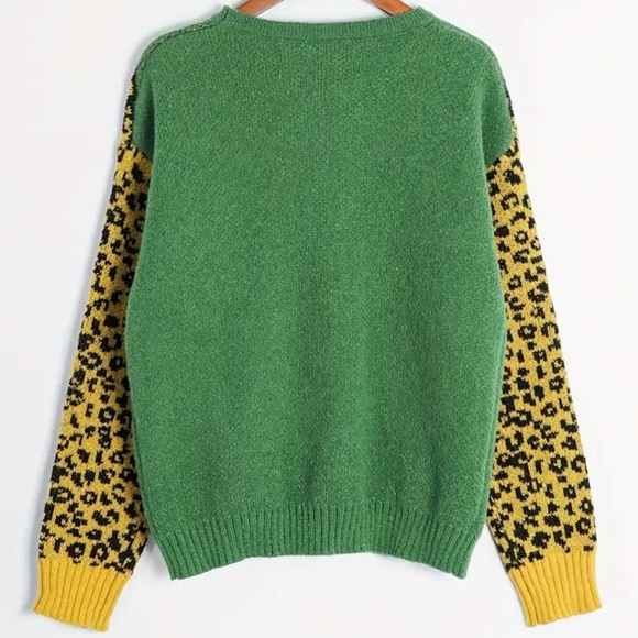 Green Yellow Leopard Sweater - Picture 2 of 4